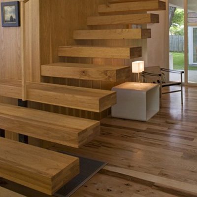 Chi tiết Ván gỗ làm chi tiết mặt bậc, tay vịn cầu thang gỗ xuất khẩu